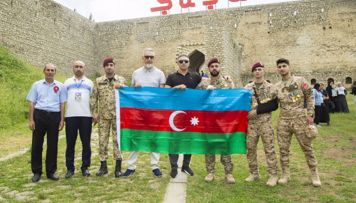 susani-feth-eden-qaziler-ve-sehid-aile-uzvleri-bank-respublika-nin-desteyile-susada-oldular